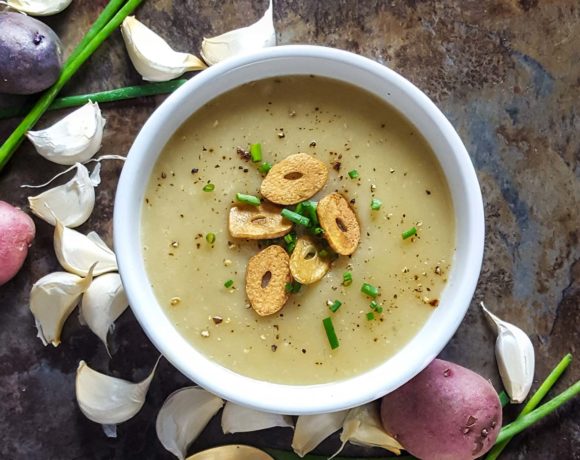 Garlic potato soup