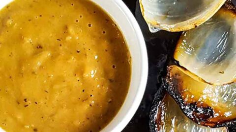 Sweet onion dressing with roasted garlic