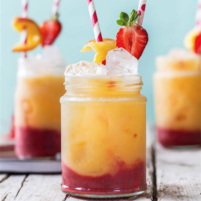Peach strawberry fizz recipe by Use Your Noodles