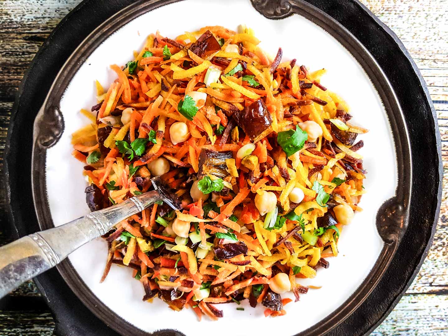 Moroccan carrot salad with dates