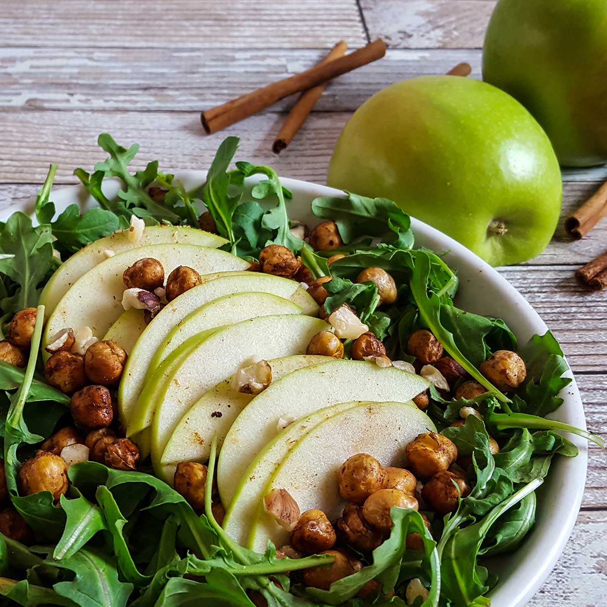 Arugula with apples and chickpeas. Recipe by Ask The Food Geek.