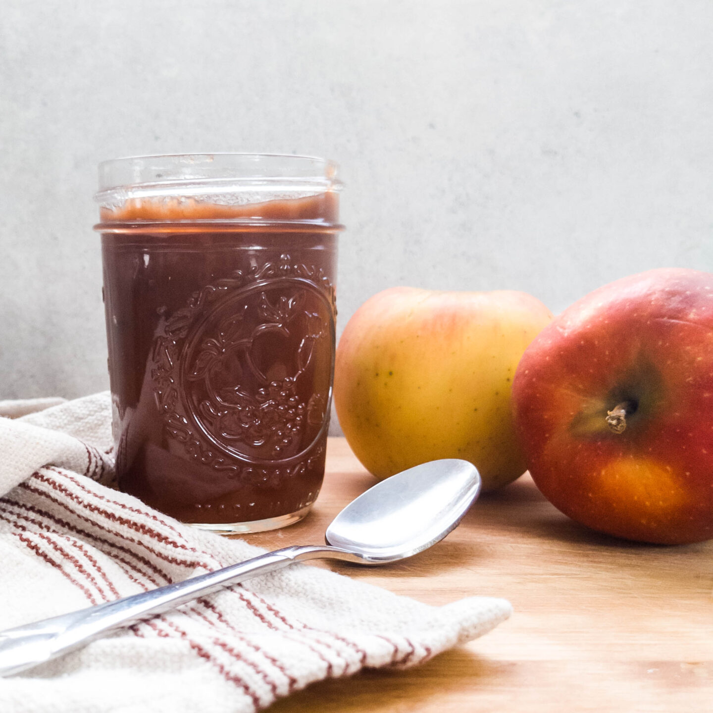 apple butter recipe in the instant pot and canned