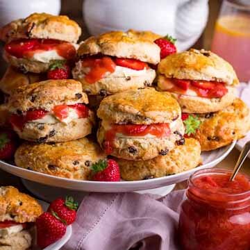 Scones with rhubarb & strawberry compote recipe by Kitchen Sanctuary