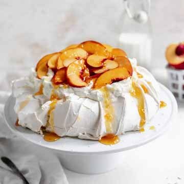 Peaches & cream pavlova recipe by Broma Bakery