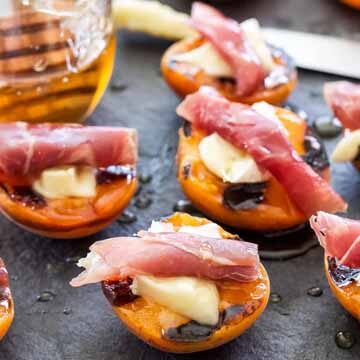 Grilled apricots with brie & prosciutto by Recipe Runner