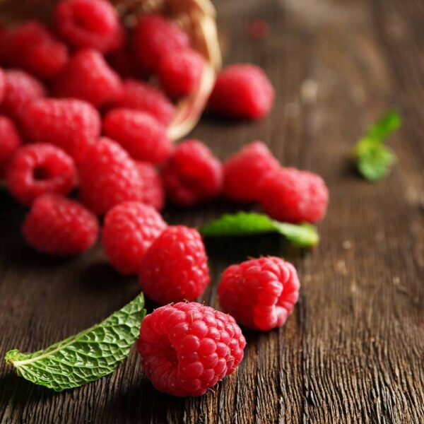 What to do with raspberries: 75 recipes & flavor pairings - Ask The ...