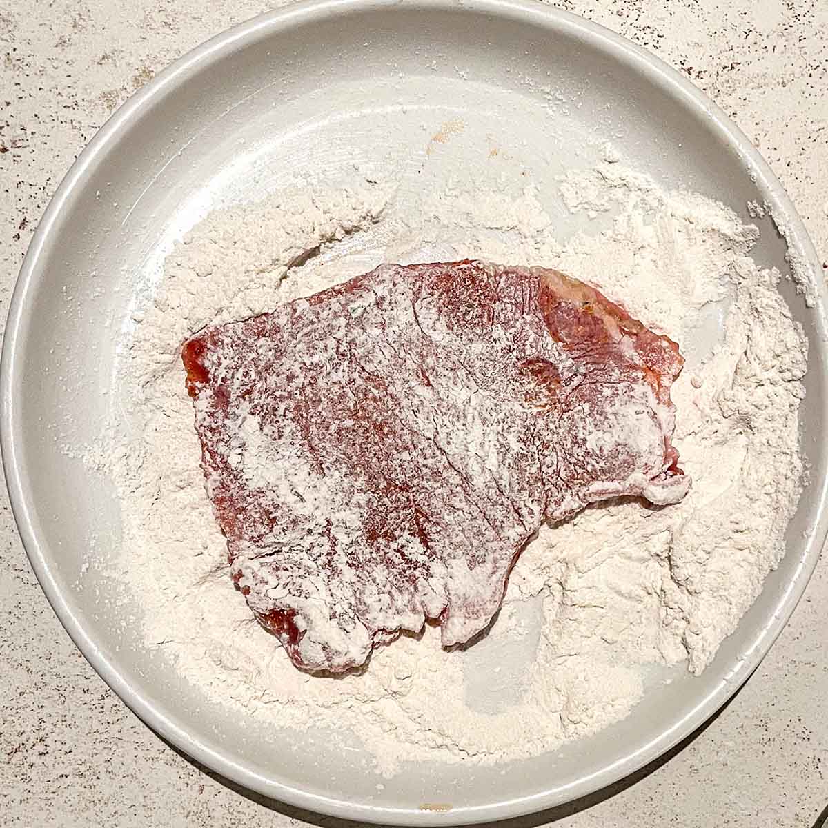 Breading jagerschnitzel, step 1