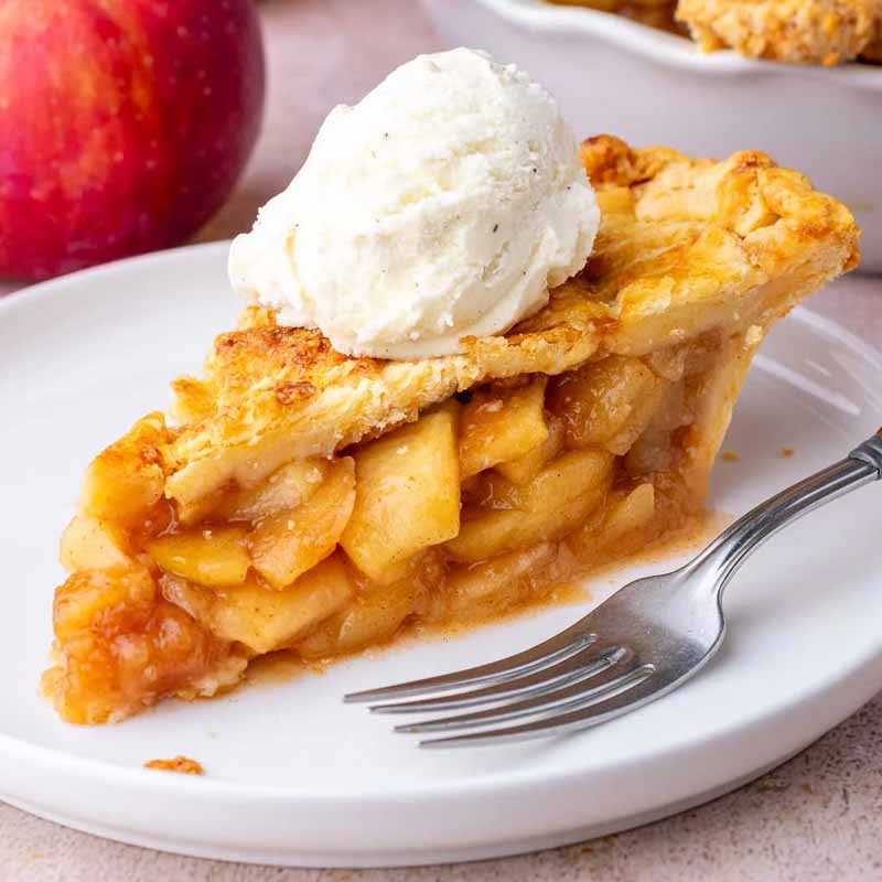 Sourdough apple pie, a Thanksgiving twist by Sourdough Brandon